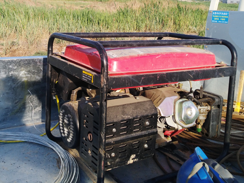 發(fā)電機