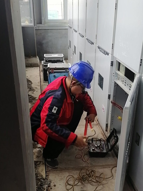東營(yíng)華昌電力工程有限公司